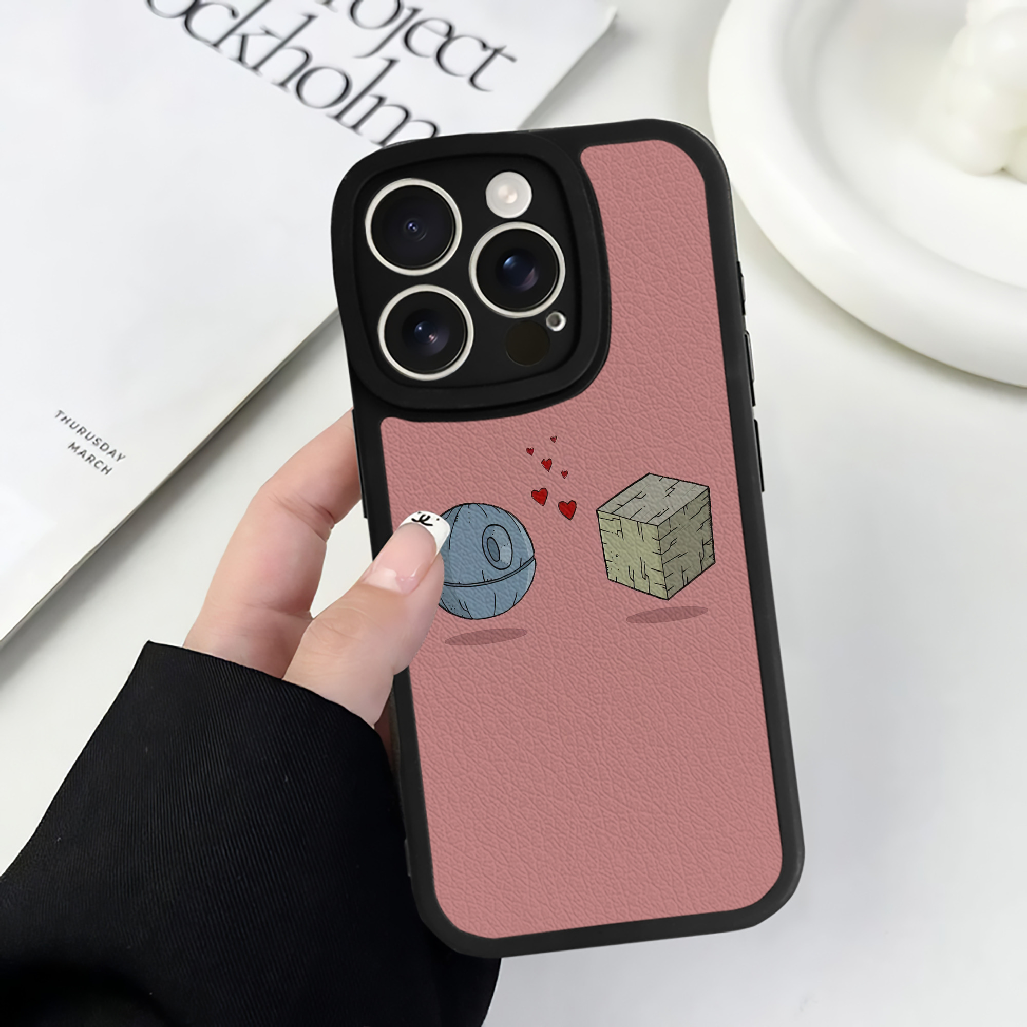 （画像用） スター・ウォーズ Star Wars 【iPhone 16シリーズ対応】シリコンスマホケース（レザー調） 材質：シリコン